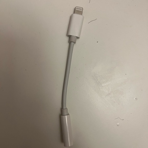 Audio connector - Picture 1 of 1